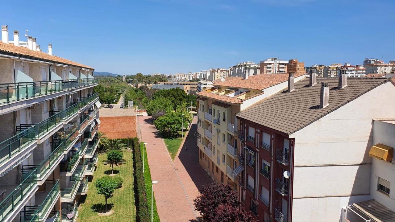 Universidad Del Mar - Alquiler Solo Familias Gandía Kültér fotó
