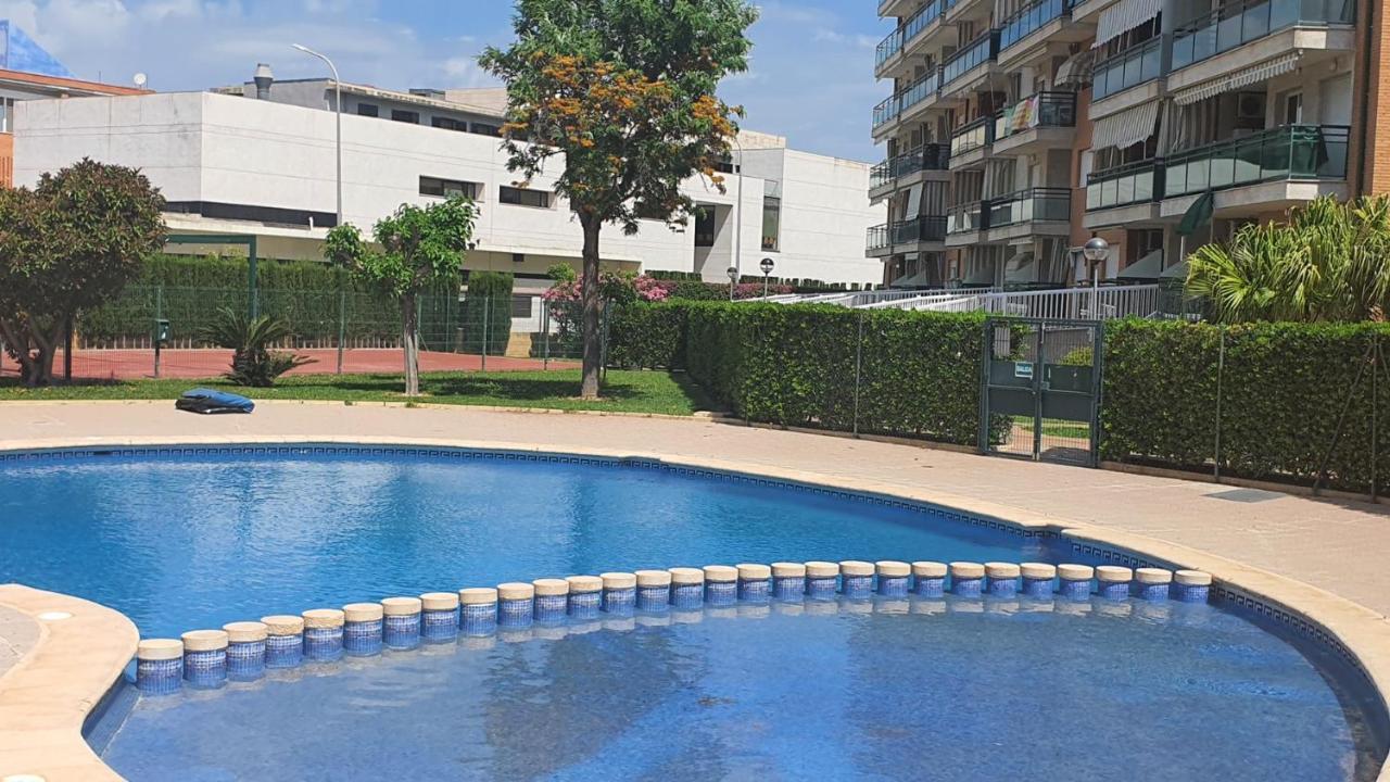 Universidad Del Mar - Alquiler Solo Familias Gandía Kültér fotó
